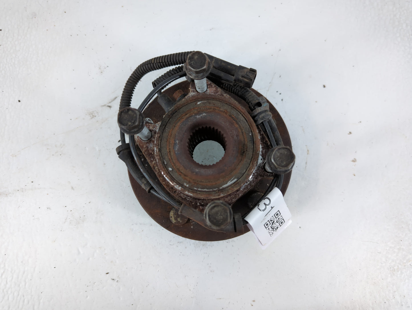 Dodge Caravan Driver Front Wheel Hub Oem - Oemusedautoparts1.com