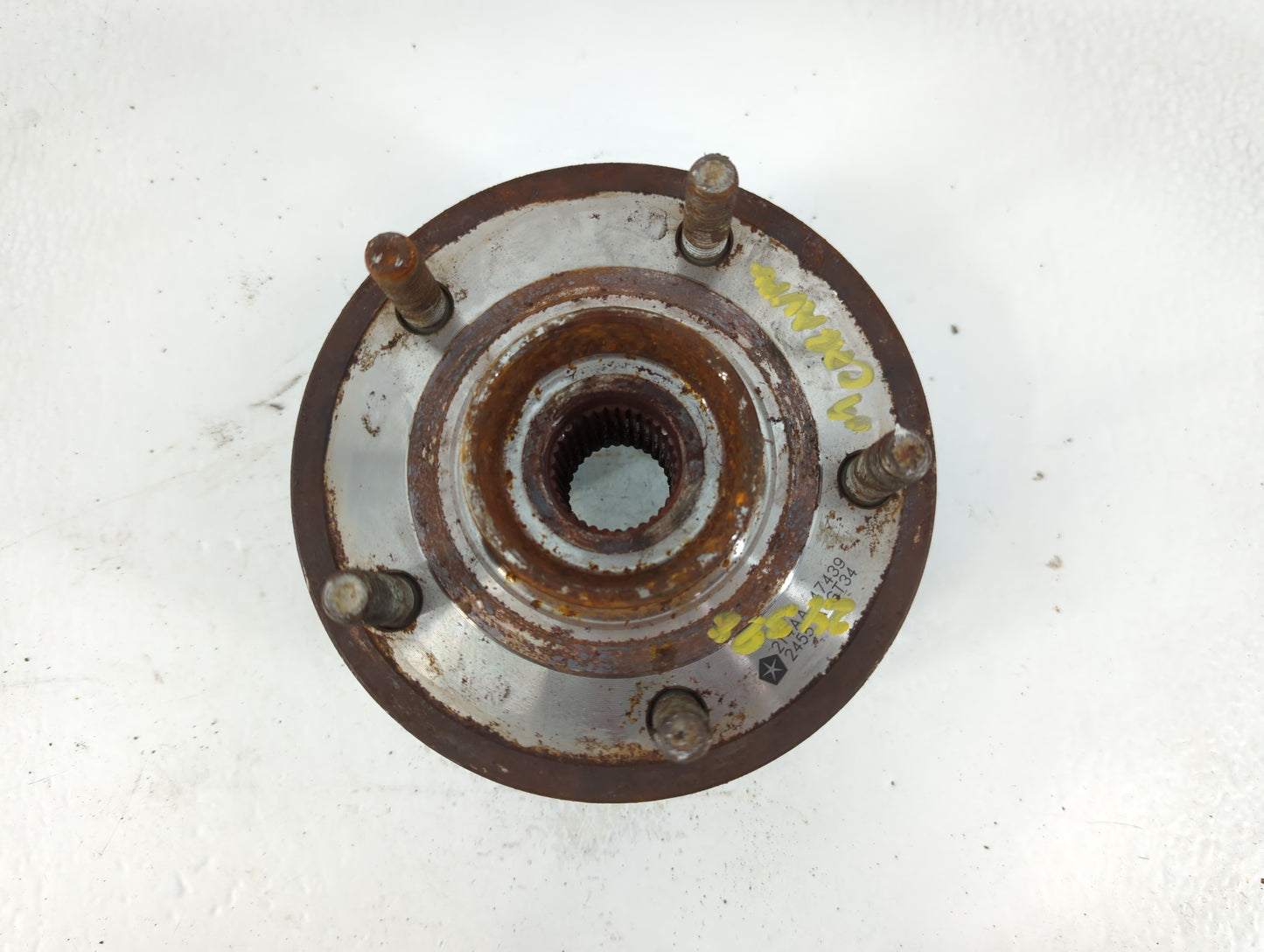 Dodge Caravan Driver Front Wheel Hub Oem - Oemusedautoparts1.com