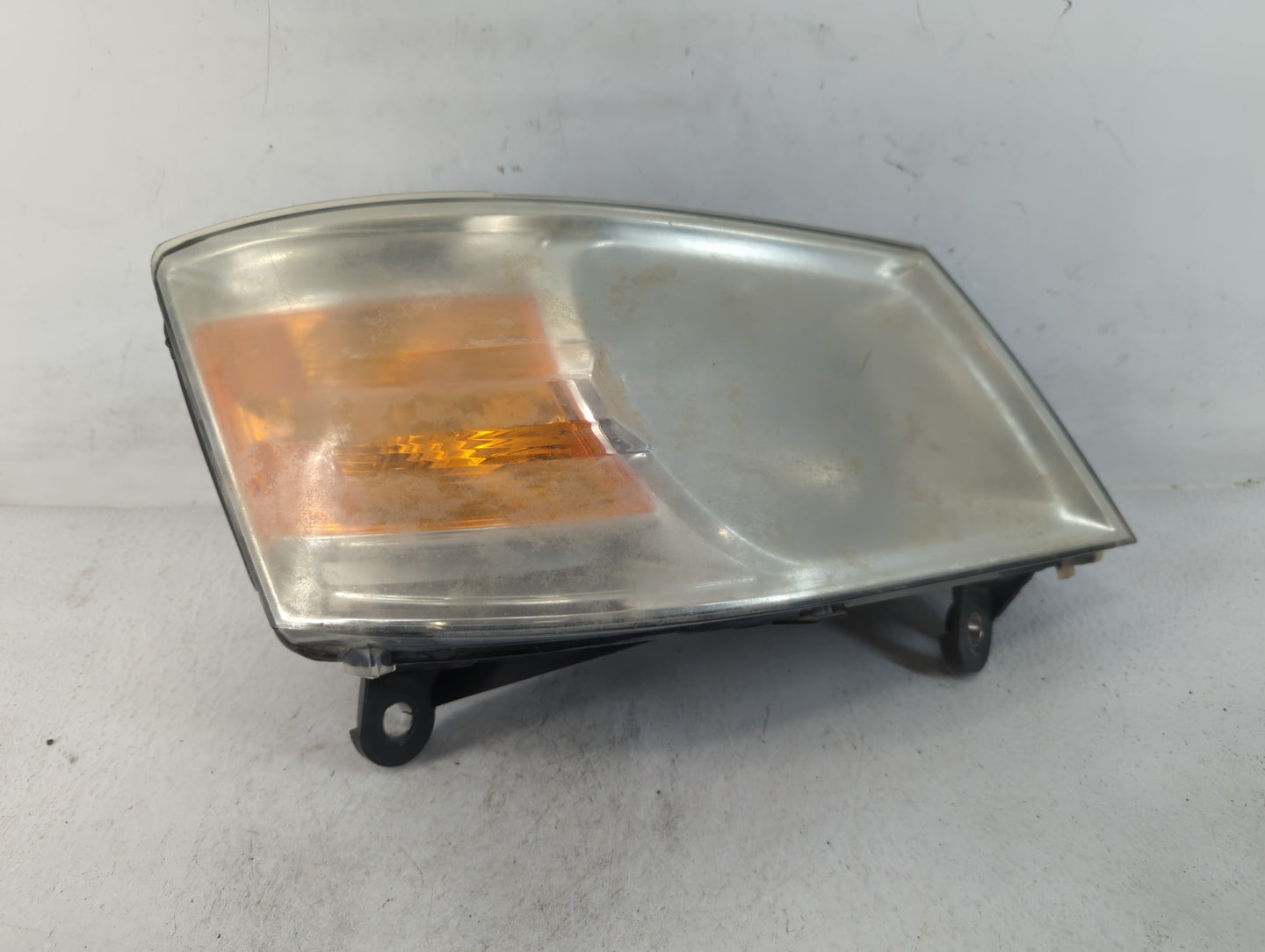 Dodge Caravan Passenger Right Oem Head Light Headlight Lamp - Oemusedautoparts1.com