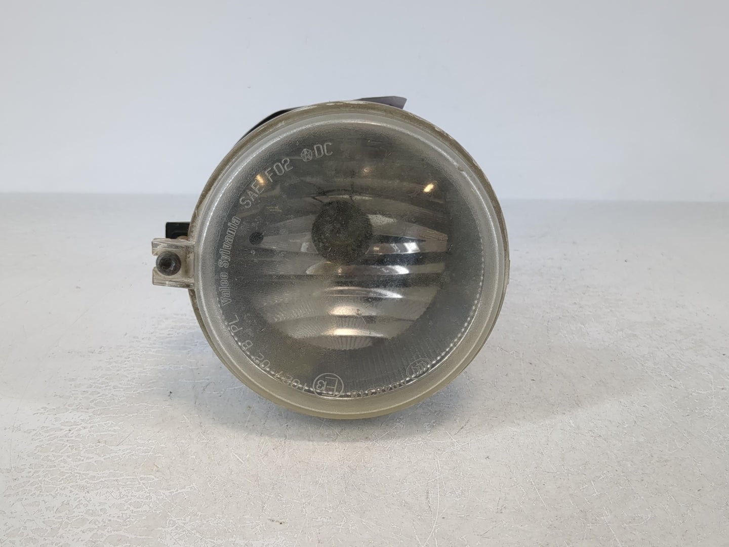 2008-2010 Dodge Challenger Passenger Right Oem Front Light Lamp - Oemusedautoparts1.com