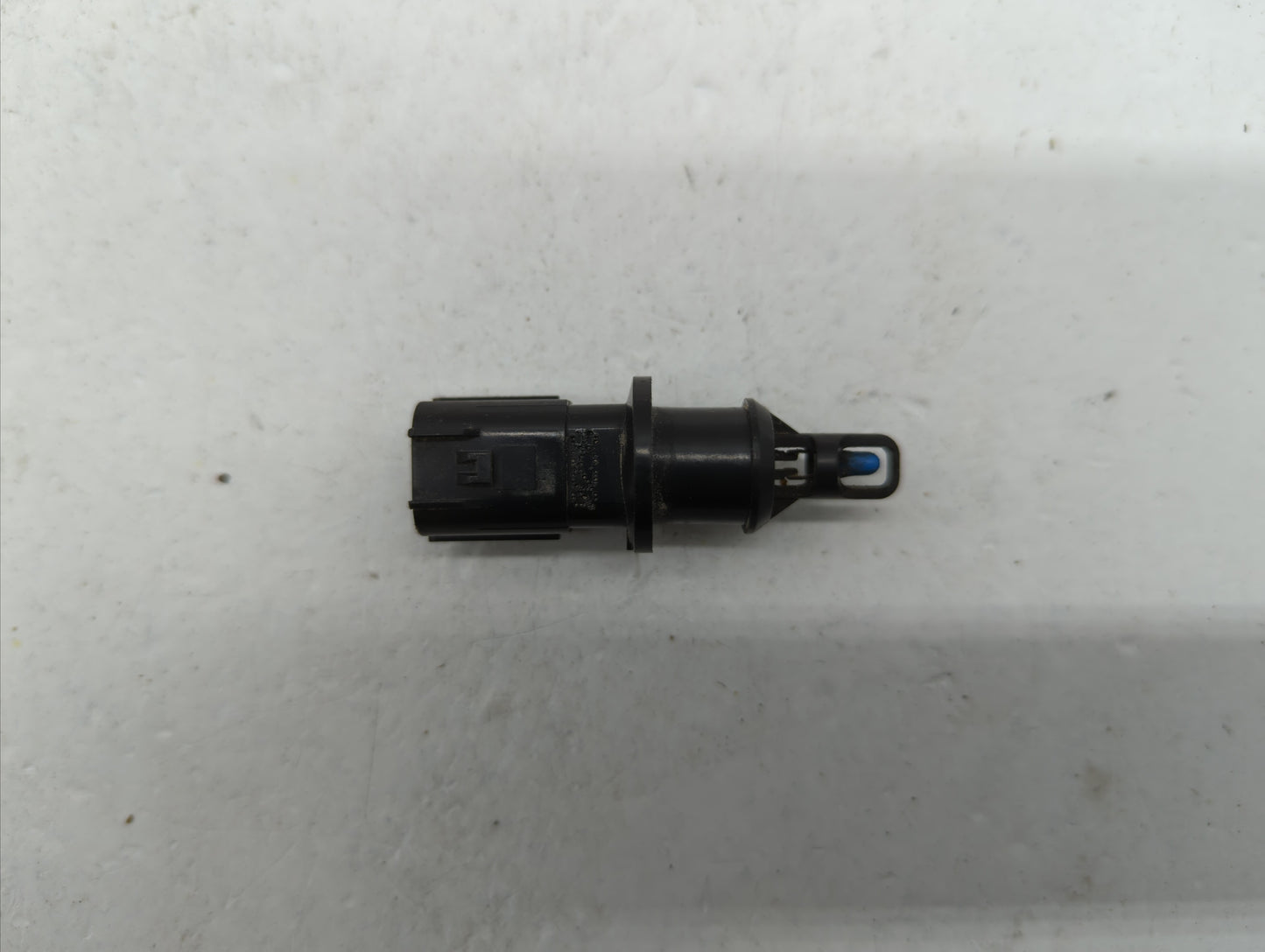 2009 Dodge Challenger Mass Air Flow Meter Maf - Oemusedautoparts1.com