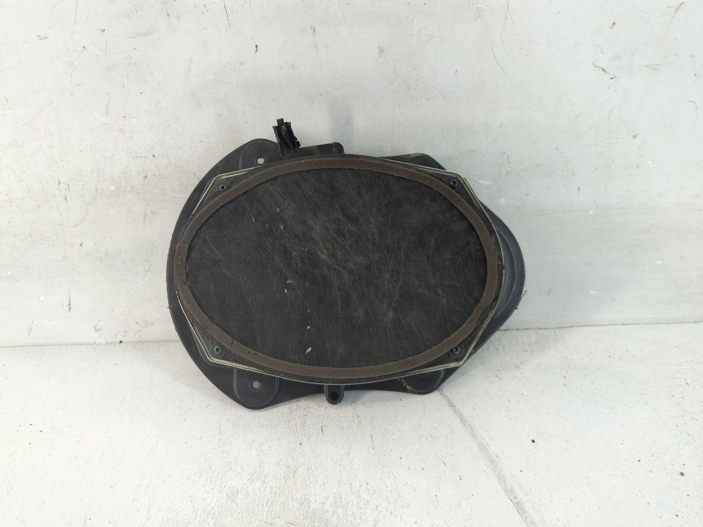 2009 Dodge Challenger Speaker/subwoofer - Oemusedautoparts1.com