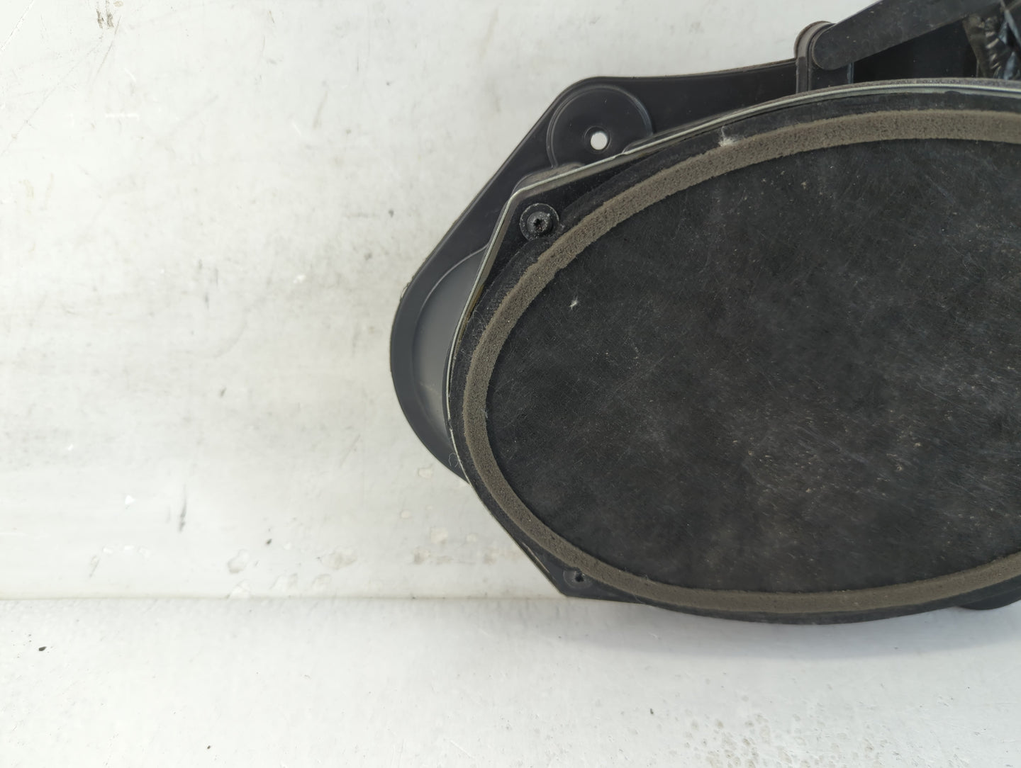 2009 Dodge Challenger Speaker/subwoofer - Oemusedautoparts1.com