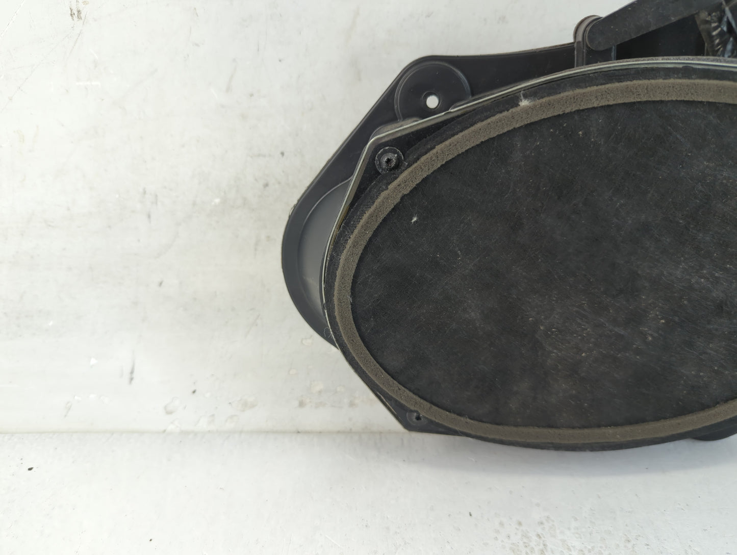 2009 Dodge Challenger Speaker/subwoofer - Oemusedautoparts1.com