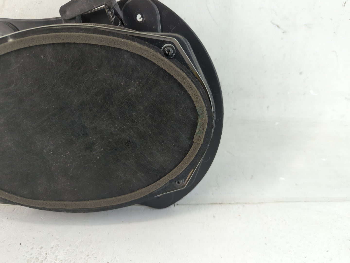2009 Dodge Challenger Speaker/subwoofer - Oemusedautoparts1.com