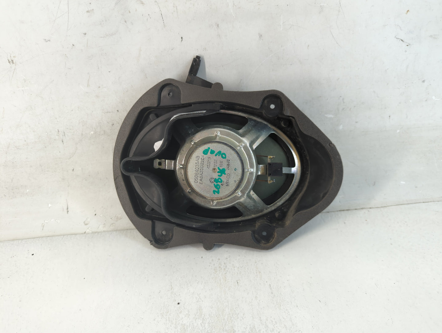 2009 Dodge Challenger Speaker/subwoofer - Oemusedautoparts1.com