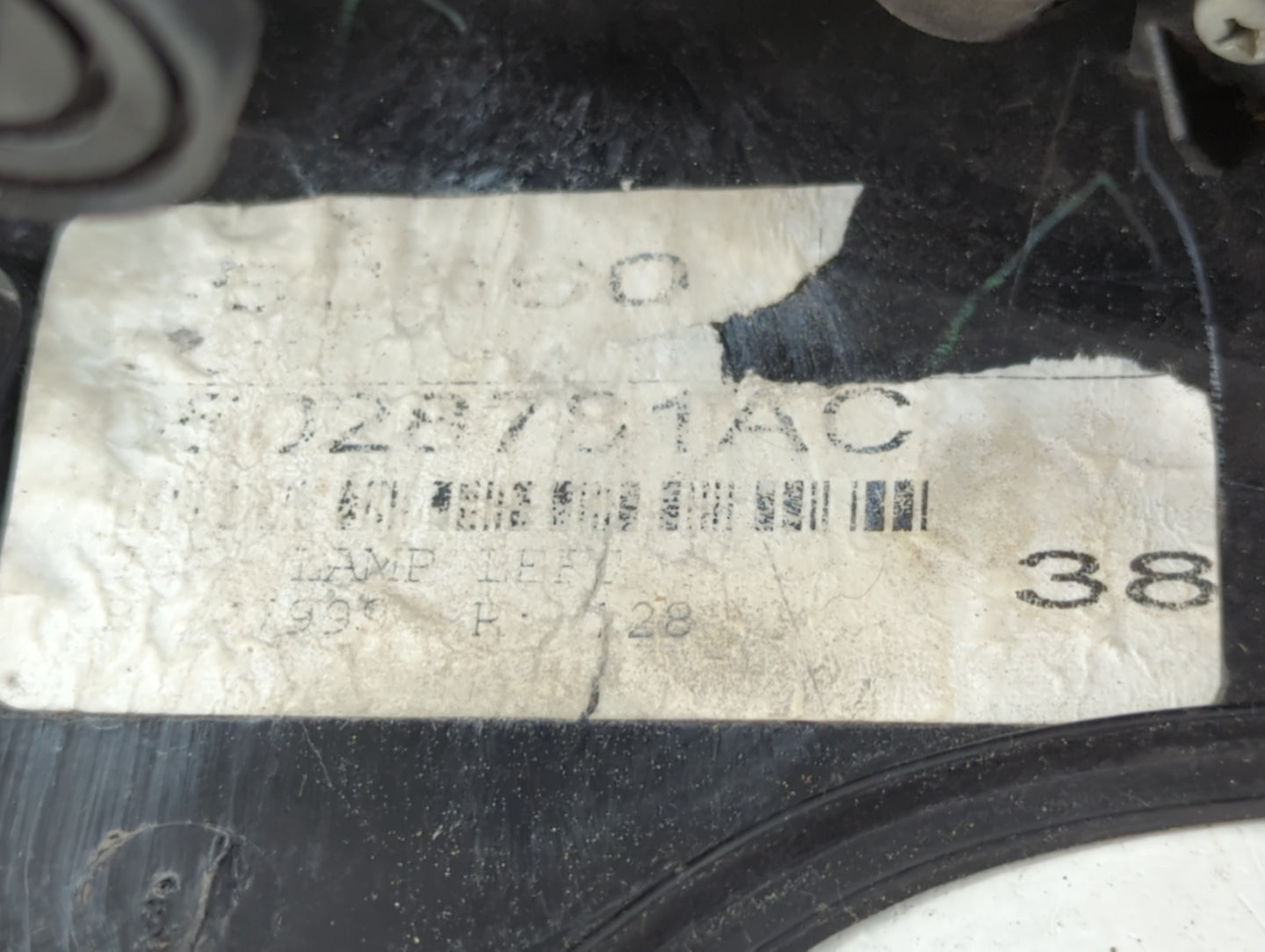 2008-2014 Dodge Challenger Tail Light Assembly Driver Left OEM P/N:028781AC Fits Fits 2008 2009 2010 2011 2012 2013 2014 OEM