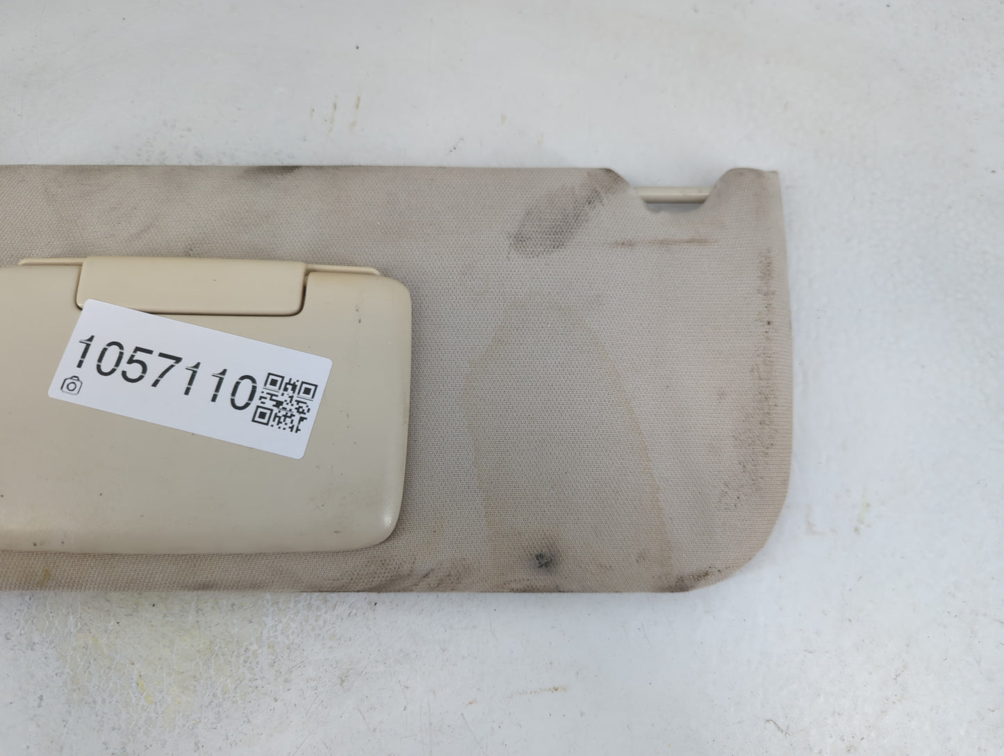2008-2010 Dodge Charger Sun Visor Shade Replacement Driver Left Mirror Fits Fits 2008 2009 2010 OEM Used Auto Parts - Oemuse