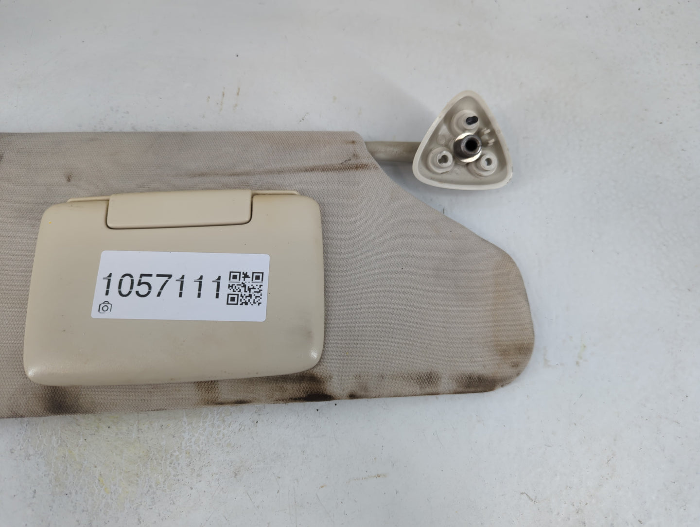 2008-2010 Dodge Charger Sun Visor Shade Replacement Passenger Right Mirror Fits Fits 2008 2009 2010 OEM Used Auto Parts - Oe