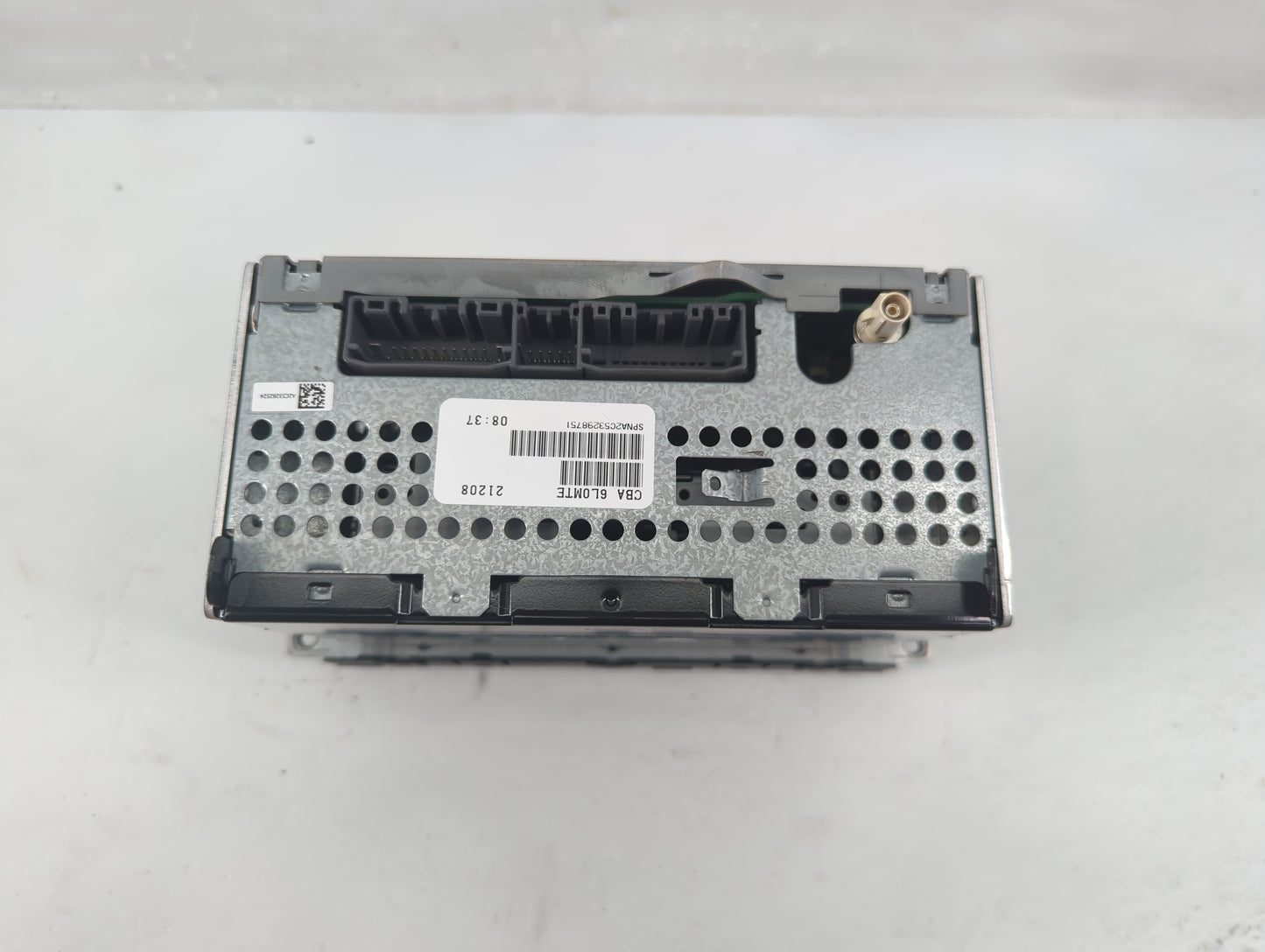 2008-2010 Dodge Charger Radio AM FM Cd Player Receiver Replacement P/N:P68021159AC Fits Fits 2008 2009 2010 OEM Used Auto Pa