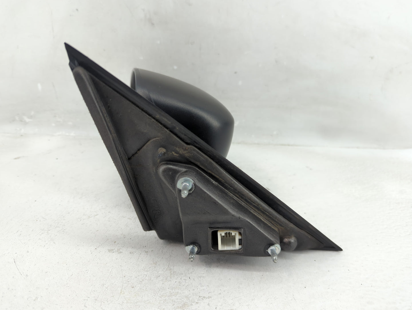 2006-2010 Dodge Charger Driver Side View Mirror - Left Door Mirror OEM Used - Oemusedautoparts1.com