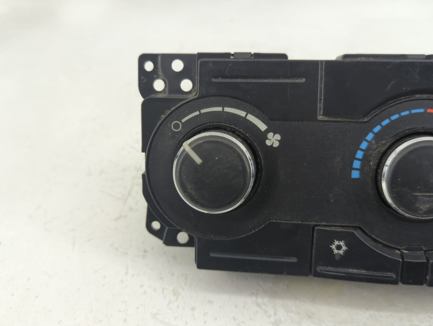 2008-2010 Dodge Charger Climate Control Module Temperature AC/Heater Replacement P/N:P55111871AC Fits Fits 2008 2009 2010 OE