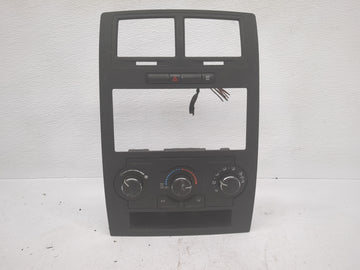 2008-2010 Dodge Charger Climate Control Module Temperature AC/Heater Replacement P/N:P55111871AD 55111871AD Fits OEM Used Au