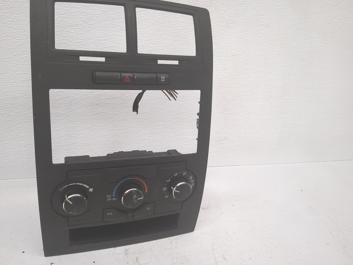 2008-2010 Dodge Charger Climate Control Module Temperature AC/Heater Replacement P/N:P55111871AD 55111871AD Fits OEM Used Au