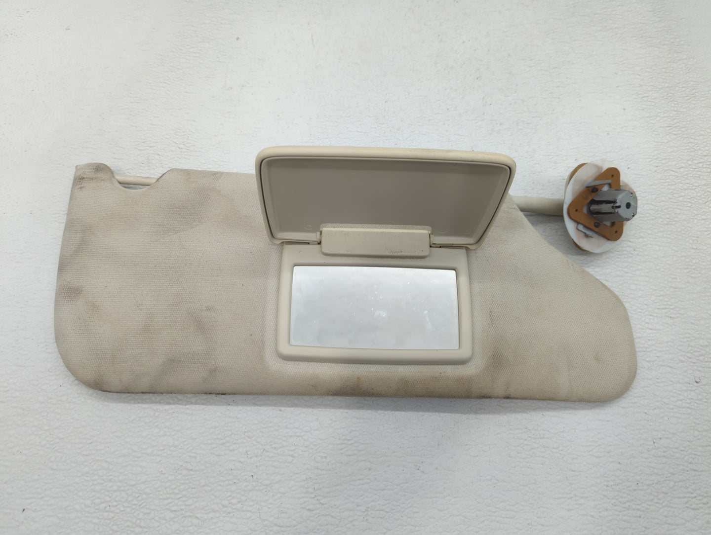 2008-2010 Dodge Charger Sun Visor Shade Replacement Passenger Right Mirror Fits Fits 2008 2009 2010 OEM Used Auto Parts - Oe