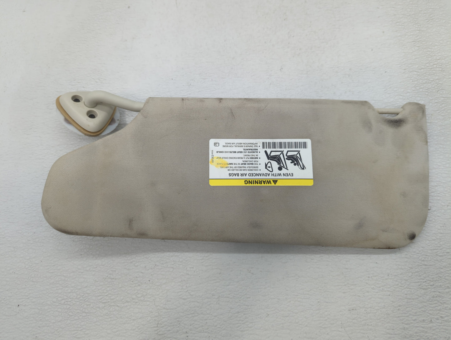 2008-2010 Dodge Charger Sun Visor Shade Replacement Passenger Right Mirror Fits Fits 2008 2009 2010 OEM Used Auto Parts - Oe