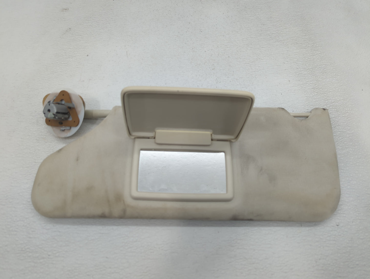 2008-2010 Dodge Charger Sun Visor Shade Replacement Driver Left Mirror Fits Fits 2008 2009 2010 OEM Used Auto Parts - Oemuse