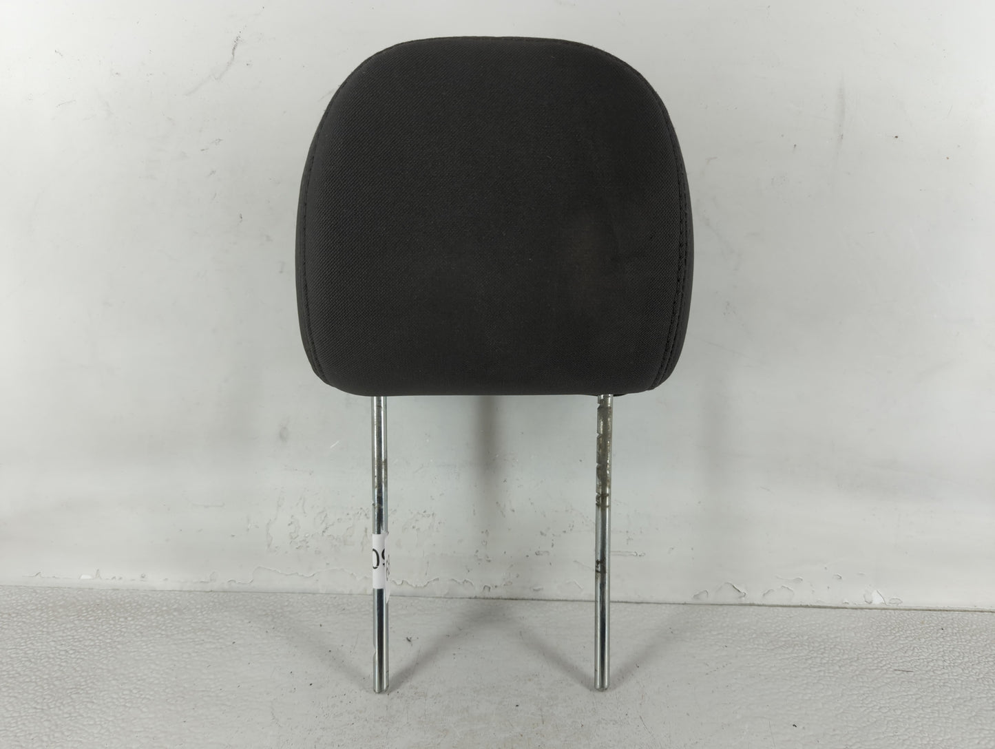 2009-2010 Dodge Charger Headrest Head Rest Front Passenger Seat Black - Oemusedautoparts1.com