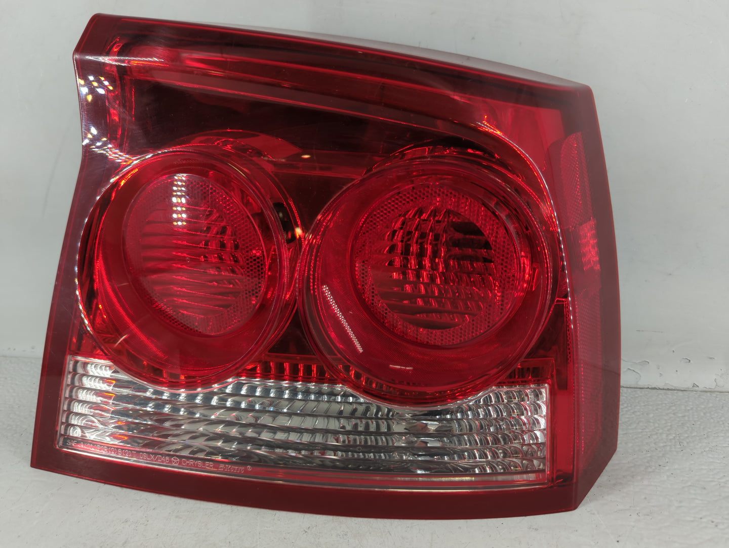 2009-2010 Dodge Charger Tail Light Assembly Passenger Right OEM P/N:04806448AC Fits Fits 2009 2010 OEM Used Auto Parts - Oem