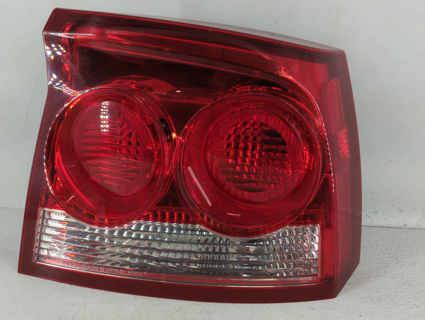 2009-2010 Dodge Charger Tail Light Assembly Passenger Right OEM P/N:04806448AC Fits Fits 2009 2010 OEM Used Auto Parts - Oem