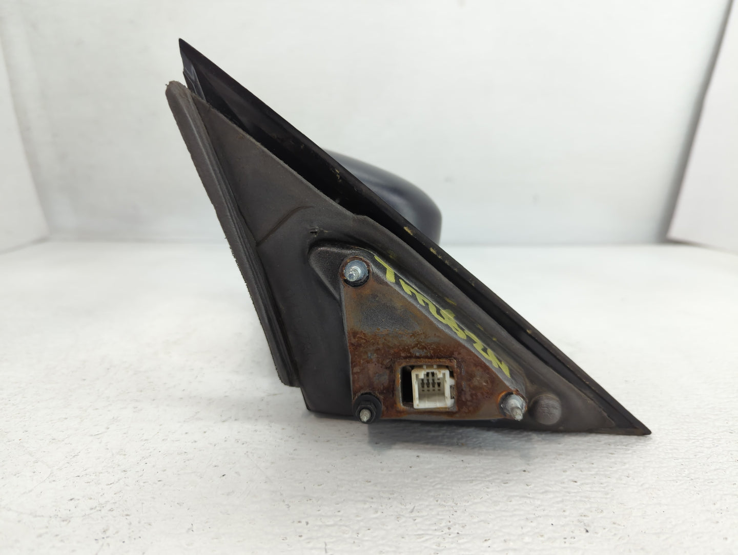 2006-2010 Dodge Charger Driver Side View Mirror - Left Door Mirror OEM Used - Oemusedautoparts1.com