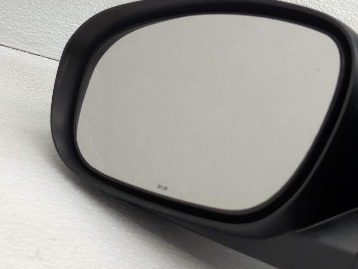 2006-2010 Dodge Charger Driver Side View Mirror - Left Door Mirror OEM Used - Oemusedautoparts1.com