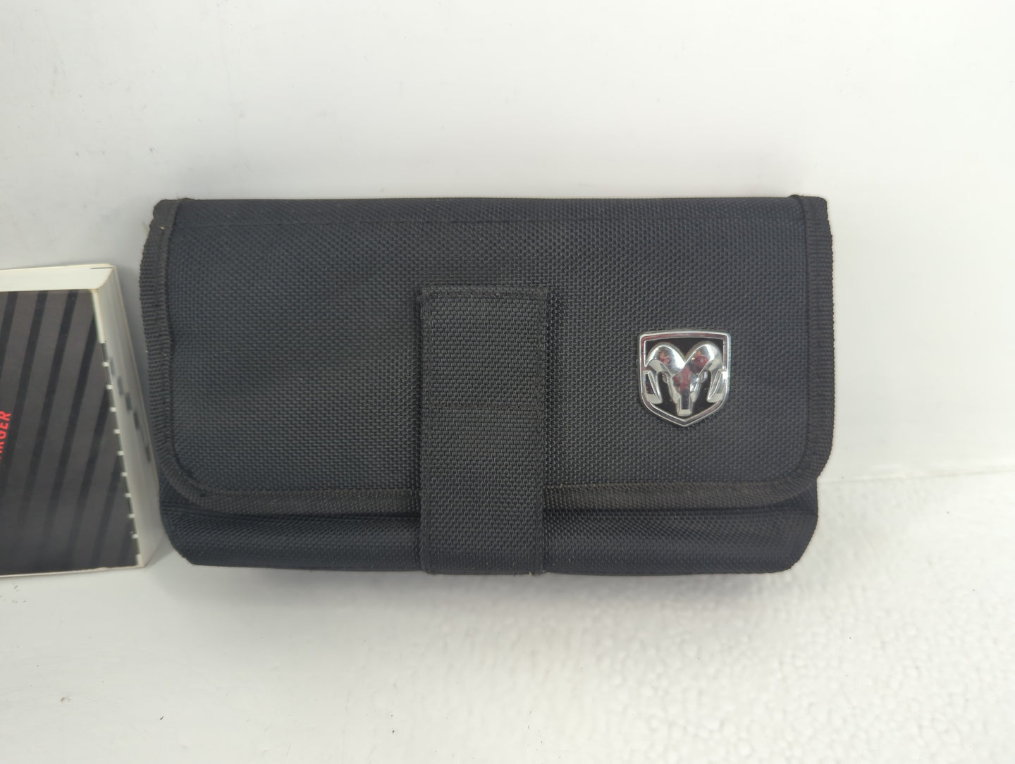 2009 Dodge Charger Owners Manual Book Guide P/N:81-226-0920 OEM Used Auto Parts - Oemusedautoparts1.com