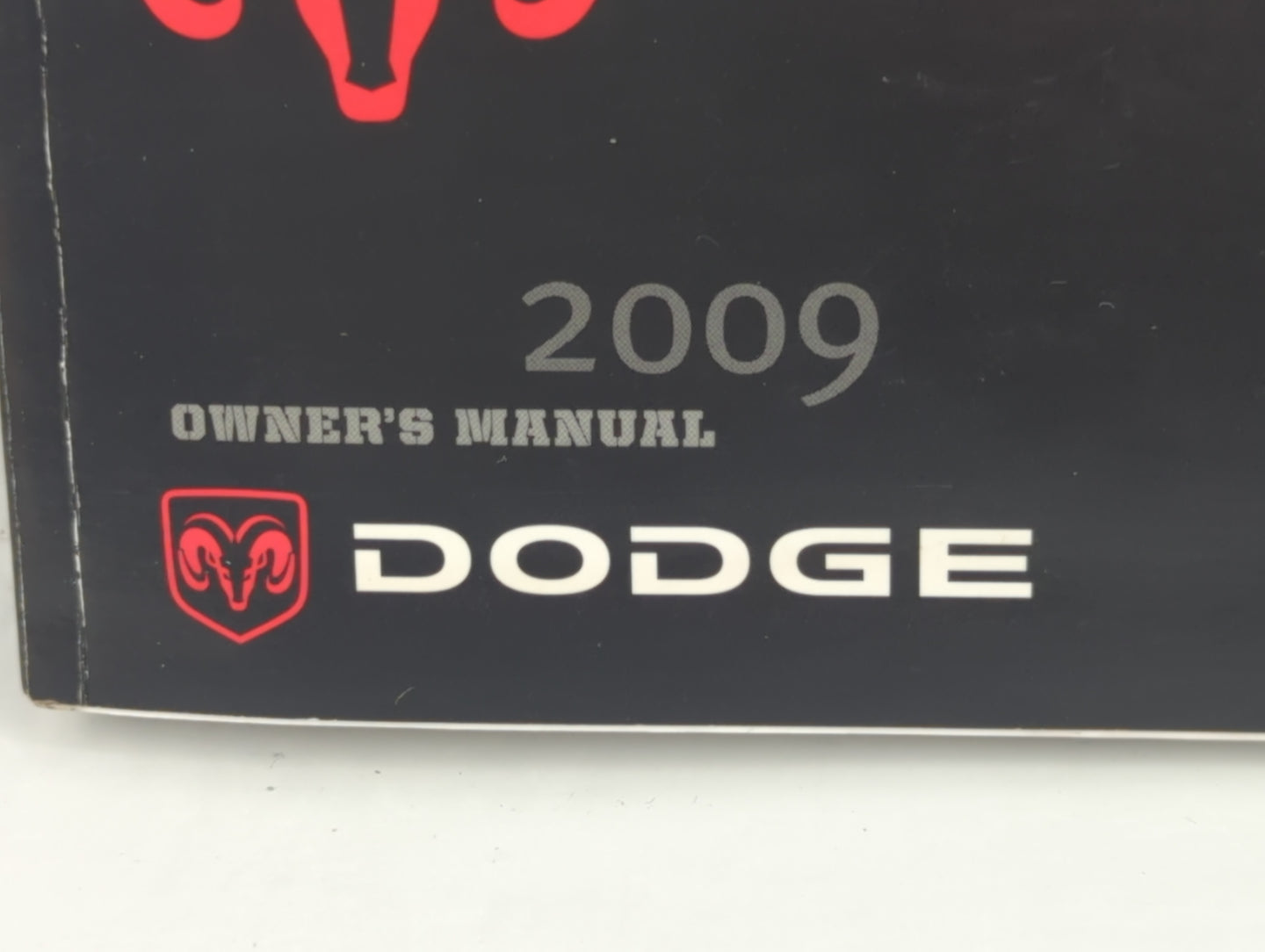 2009 Dodge Charger Owners Manual Book Guide P/N:81-226-0920 OEM Used Auto Parts - Oemusedautoparts1.com