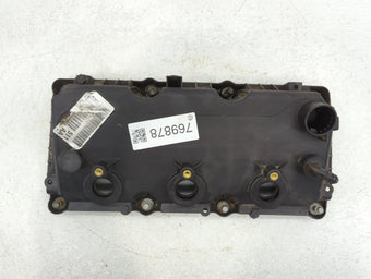 compare product 2009 Dodge Charger Driver Left Cylinder Head Valve Cover P/N:259800277 Fits OEM Used Auto Parts