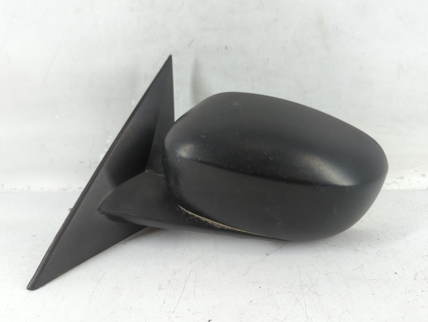 2006-2010 Dodge Charger Driver Side View Mirror - Left Door Mirror OEM Used - Oemusedautoparts1.com