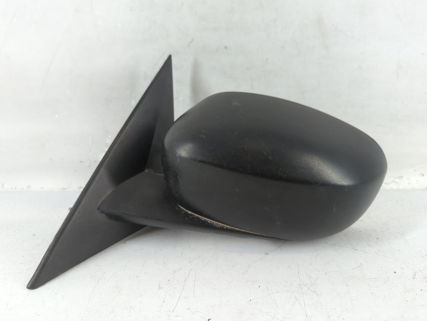 2006-2010 Dodge Charger Driver Side View Mirror - Left Door Mirror OEM Used - Oemusedautoparts1.com