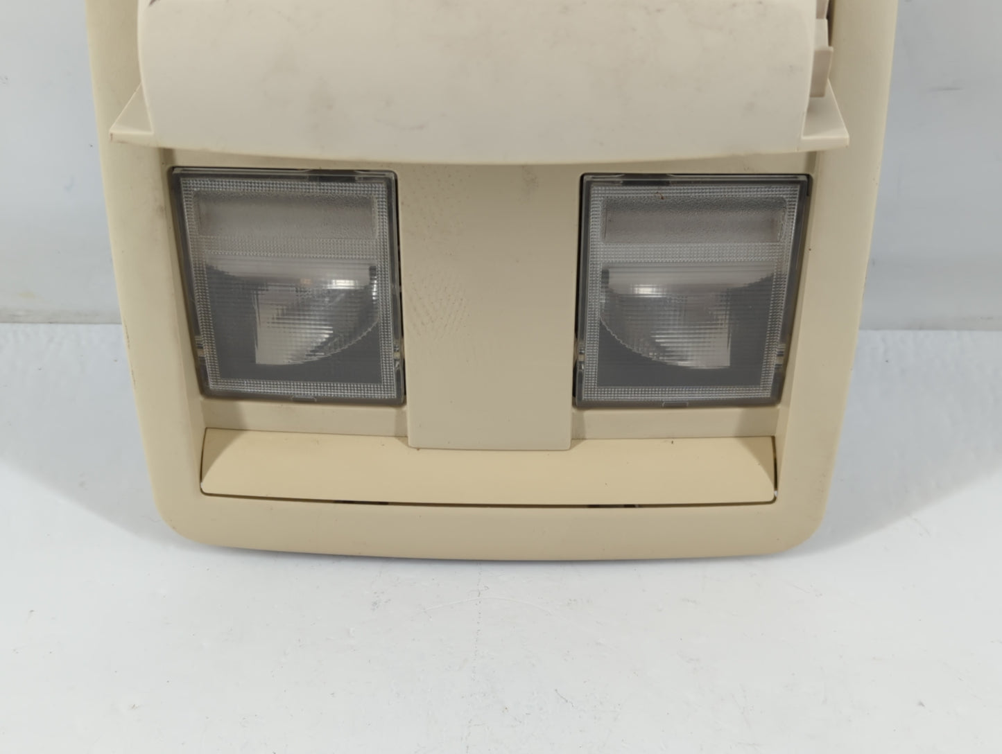 2009 Dodge Charger Overhead Roof Console - Oemusedautoparts1.com