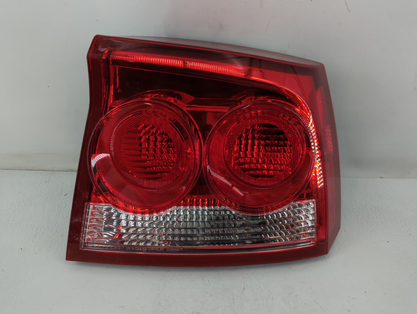 2009-2010 Dodge Charger Tail Light Assembly Passenger Right OEM P/N:04806448AC Fits Fits 2009 2010 OEM Used Auto Parts - Oem