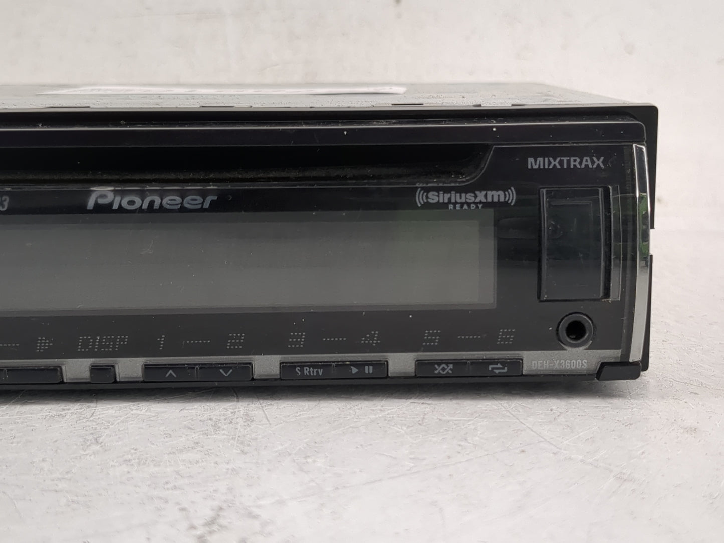 2009 Dodge Durango Radio AM FM Cd Player Receiver Replacement Fits OEM Used Auto Parts - Oemusedautoparts1.com