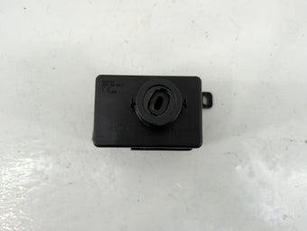 compare product 2009-2009 Dodge Grand Caravan Ignition Switch Oem 1018417