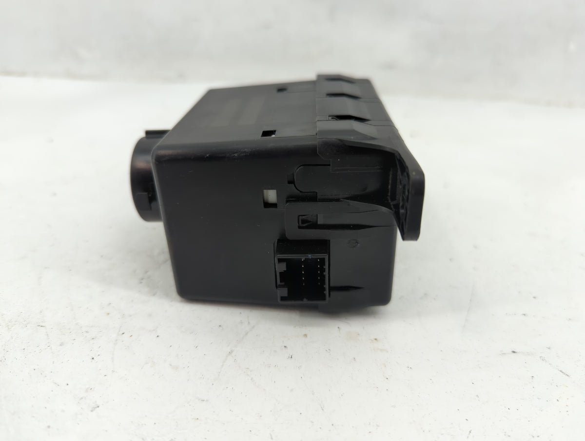2009-2009 Dodge Grand Caravan Ignition Switch Oem 1018417 - Oemusedautoparts1.com
