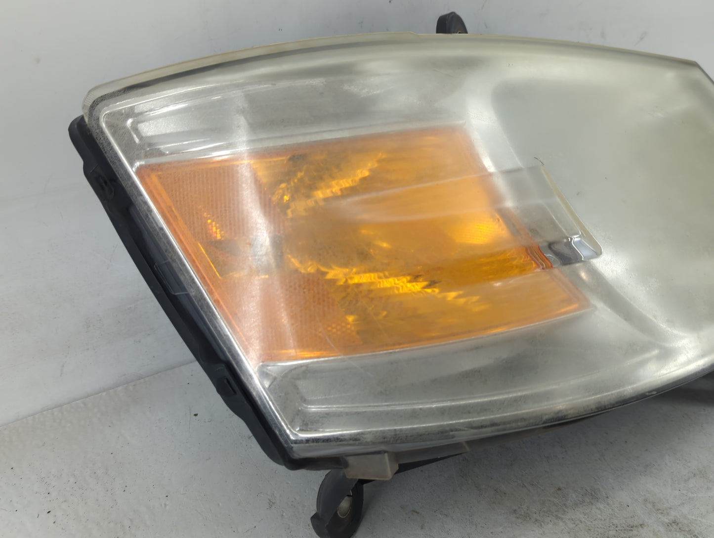 2008 Dodge Grand Caravan Passenger Right Oem Head Light Headlight Lamp - Oemusedautoparts1.com