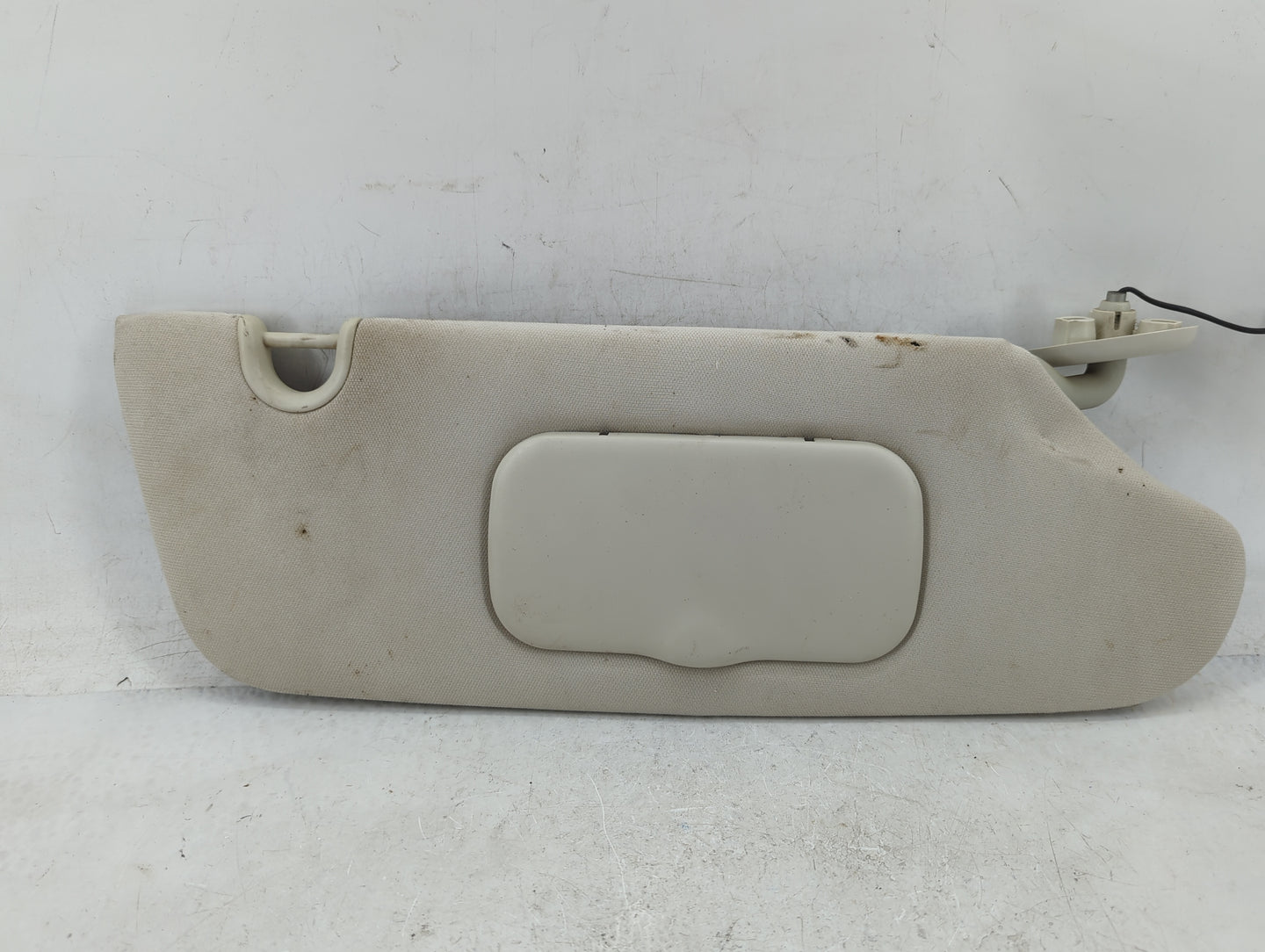2008-2010 Dodge Grand Caravan Sun Visor Shade Replacement Passenger Right Mirror Fits Fits 2008 2009 2010 OEM Used Auto Part