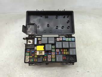 compare product 2009-2009 Dodge Grand Caravan Fusebox Fuse Box Relay Module Tipm