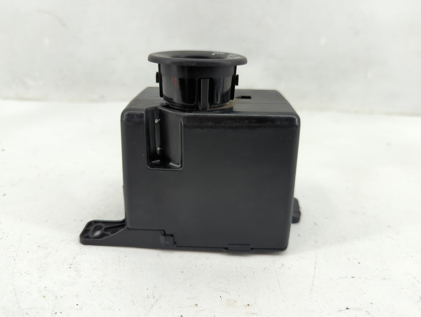 2009-2009 Dodge Grand Caravan Ignition Switch Oem 1272993 - Oemusedautoparts1.com