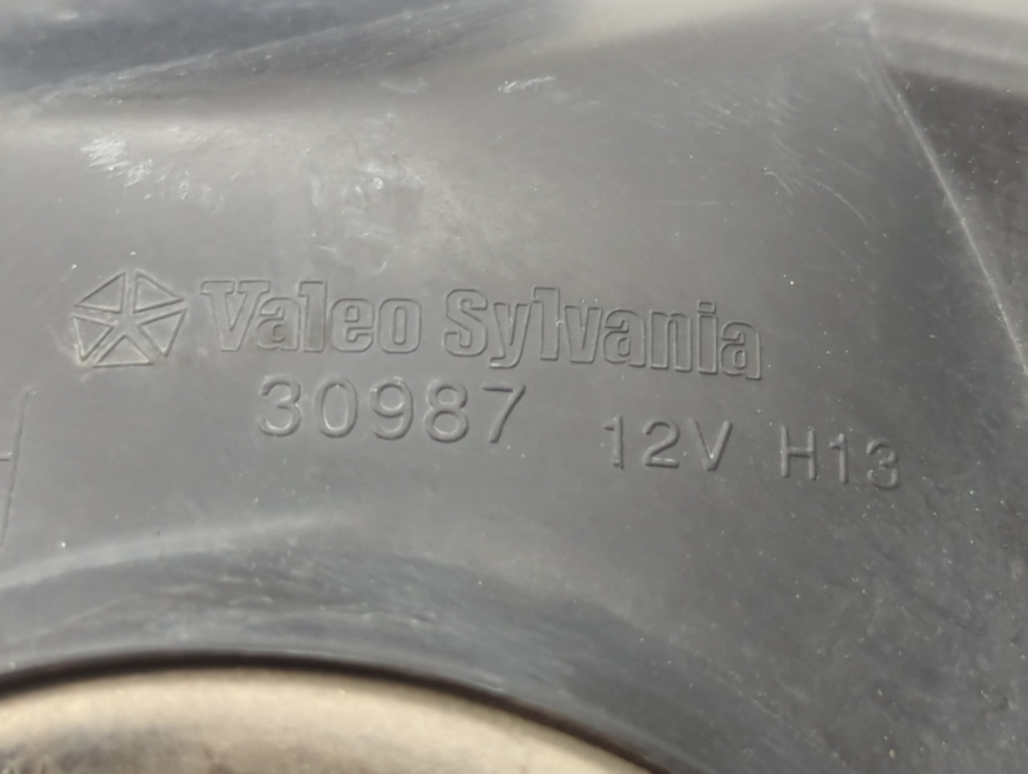 2008 Dodge Grand Caravan Passenger Right Oem Head Light Headlight Lamp - Oemusedautoparts1.com