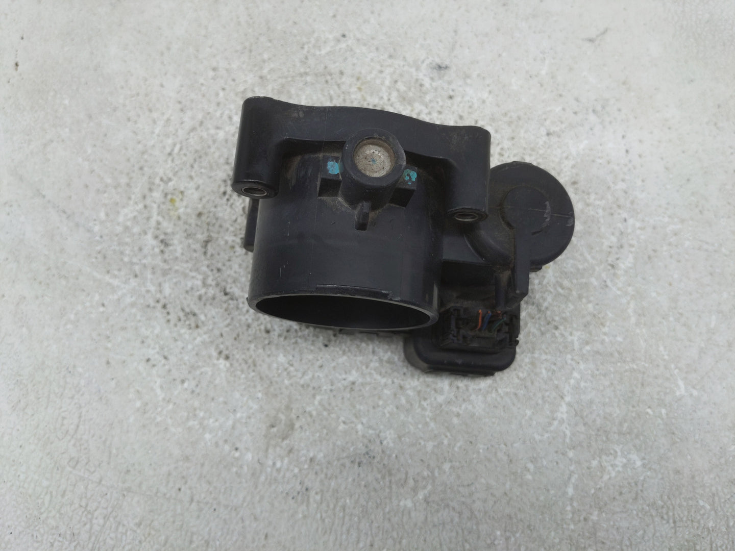 2008-2010 Dodge Grand Caravan Throttle Body Fits Fits 2008 2009 2010 2011 OEM Used Auto Parts - Oemusedautoparts1.com