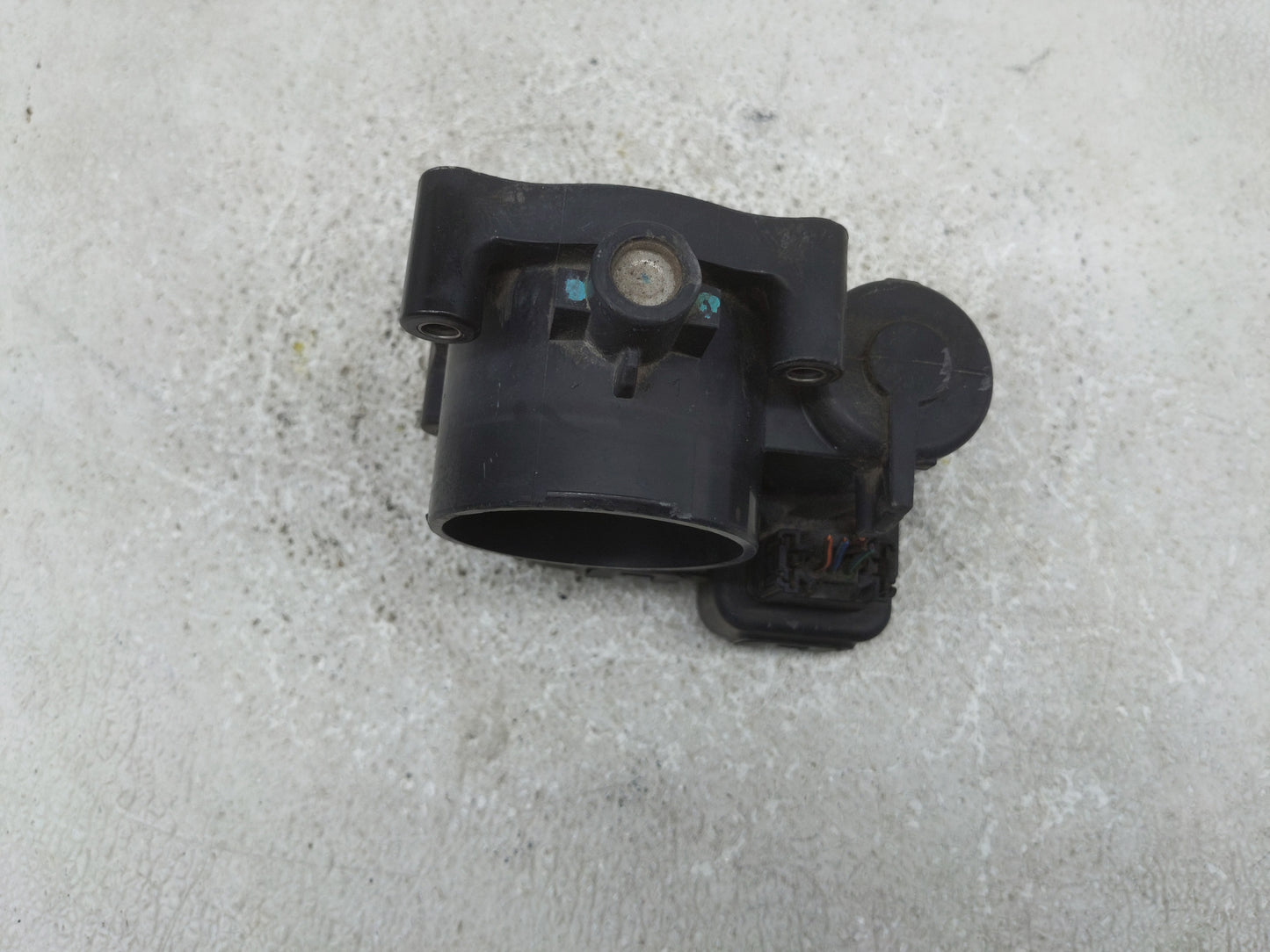 2008-2010 Dodge Grand Caravan Throttle Body Fits Fits 2008 2009 2010 2011 OEM Used Auto Parts - Oemusedautoparts1.com