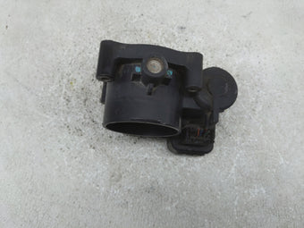compare product 2008-2010 Dodge Grand Caravan Throttle Body Fits Fits 2008 2009 2010 2011 OEM Used Auto Parts