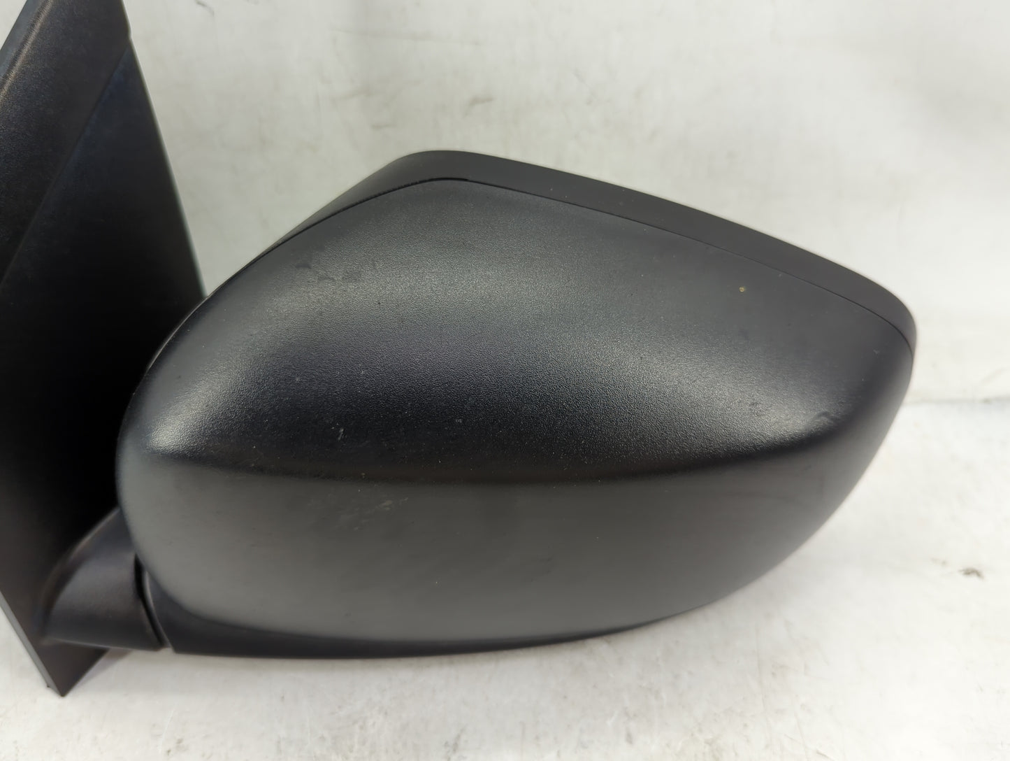 2009 Dodge Grand Caravan Driver Side View Mirror - Left Door Mirror OEM Used - Oemusedautoparts1.com