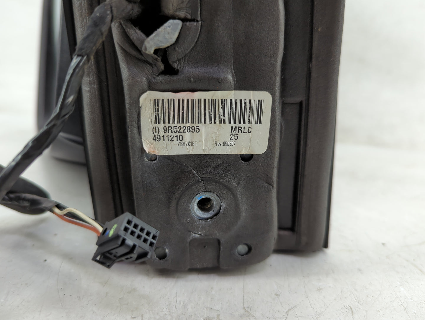 2009 Dodge Grand Caravan Driver Side View Mirror - Left Door Mirror OEM Used - Oemusedautoparts1.com