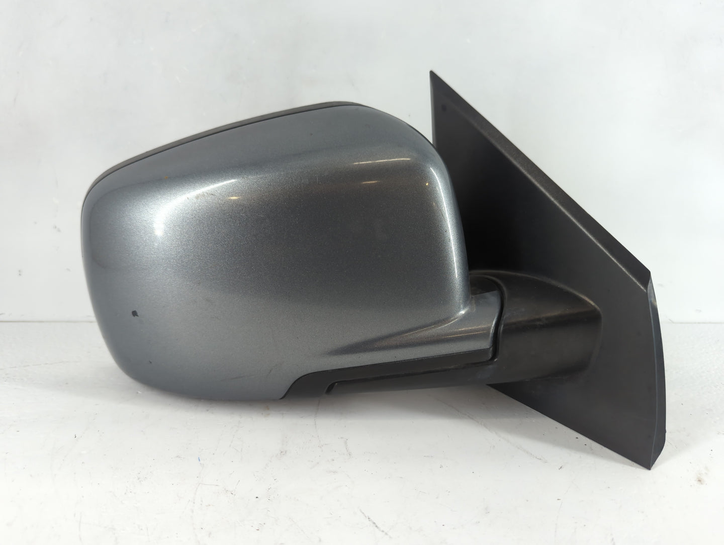 2009 Dodge Journey Passenger Side View Mirror - Right Door Mirror OEM Used - Oemusedautoparts1.com