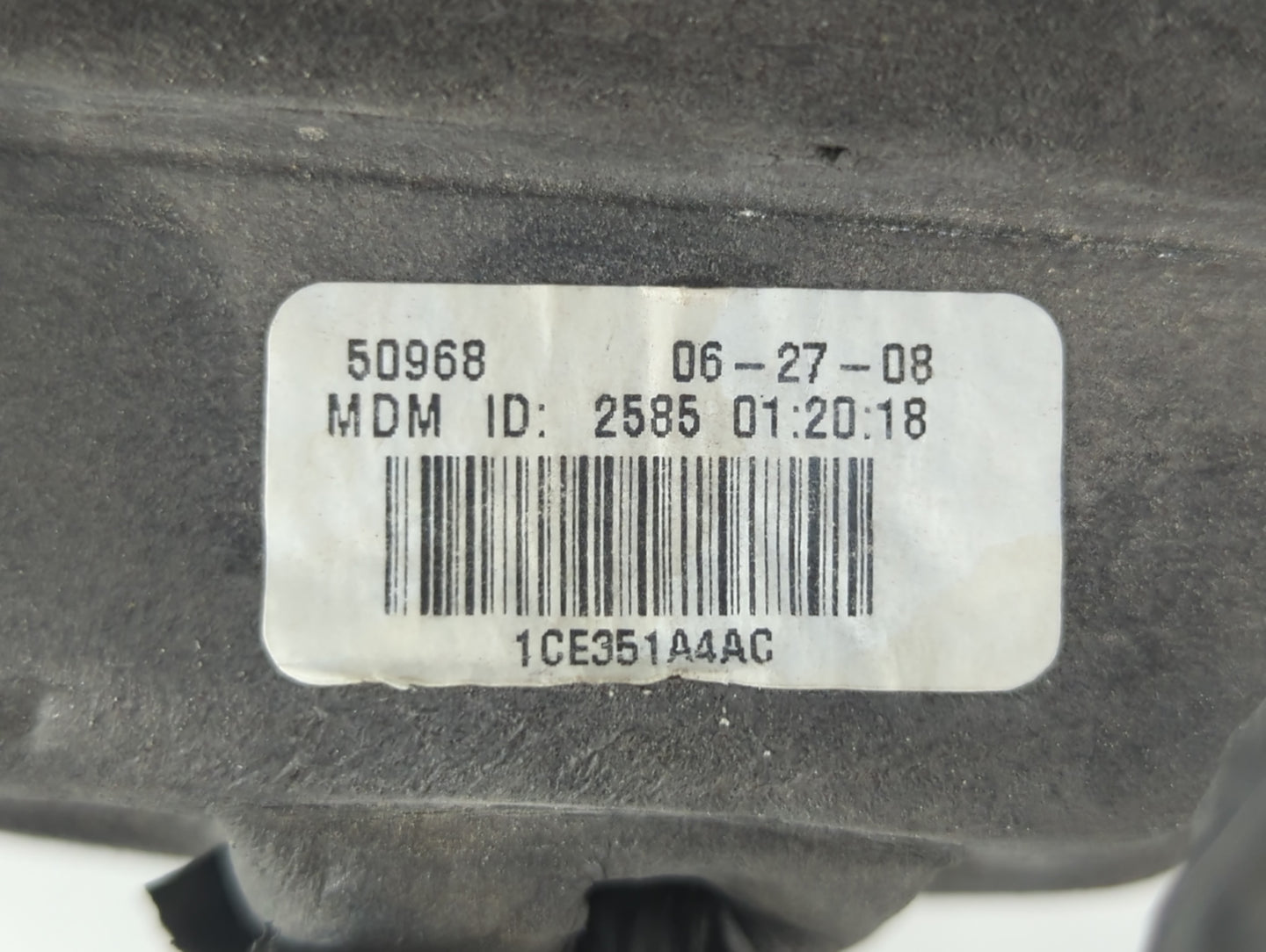 2009 Dodge Journey Driver Side View Mirror - Left Door Mirror OEM Used - Oemusedautoparts1.com