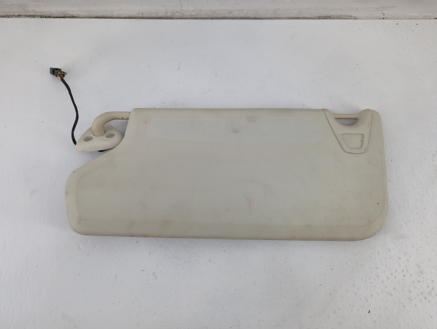 2009-2010 Dodge Journey Sun Visor Shade Replacement Passenger Right Mirror Fits Fits 2009 2010 OEM Used Auto Parts - Oemused