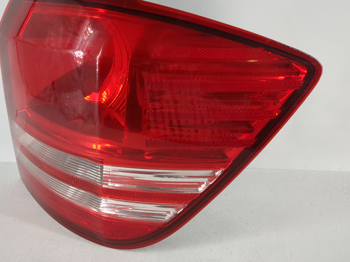2009 Dodge Journey Tail Light Assembly Passenger Right OEM P/N:05116290AD BL04AF7374 Fits OEM Used Auto Parts - Oemusedautop